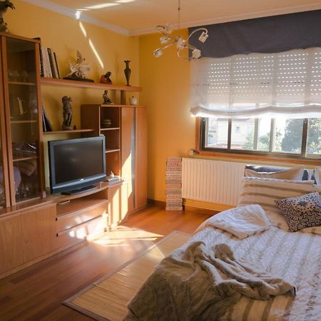 Apartamento Con Piscina Privada Apartment Vigo Bagian luar foto
