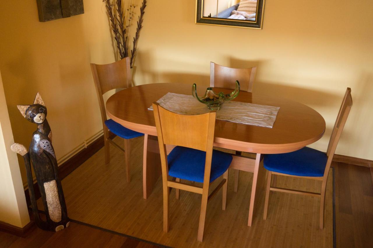 Apartamento Con Piscina Privada Apartment Vigo Bagian luar foto